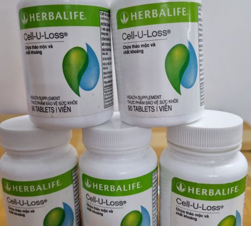 Herbalife Cell-U-Loss cung cấp dinh dưỡng cân bằng nước làm đẹp da hơn
